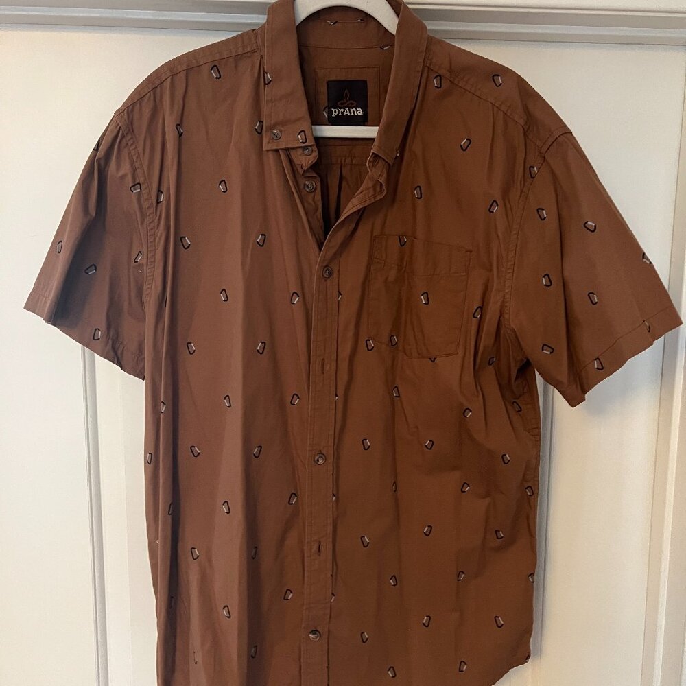 Prana Short Sleeve Button Down - Brown w/ Clamp-on designs - XL